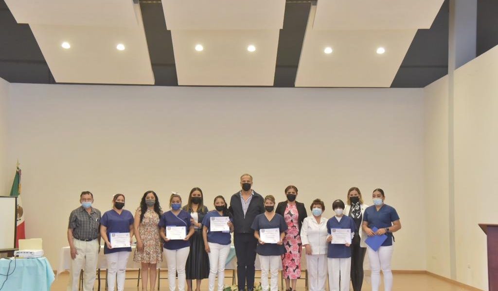CONCLUYÓ PRIMER CURSO DE ENFERMERÍA EN JM