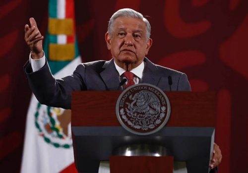 Riesgoso que AMLO  no asista a la Cumbre de las Américas, advierten expertos