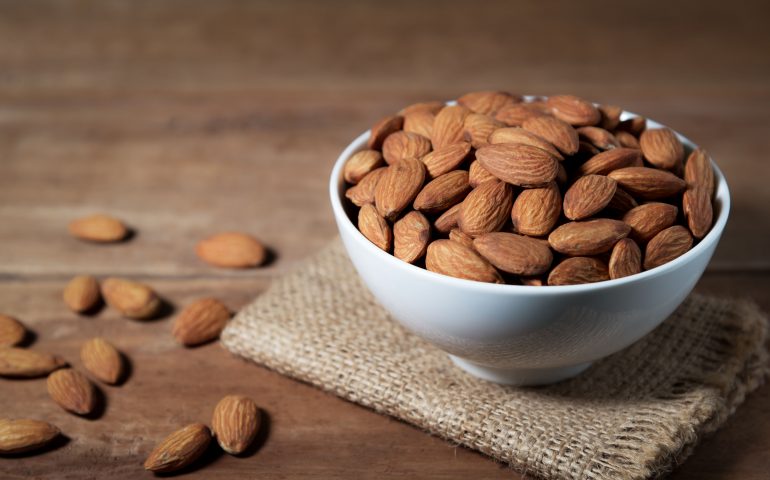 Almendras, un fruto seco con múltiples beneficios para la prediabetes