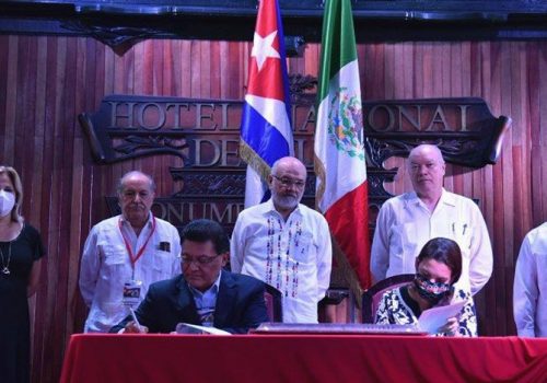 Cuba y México cierran foro empresarial con 12 acuerdos