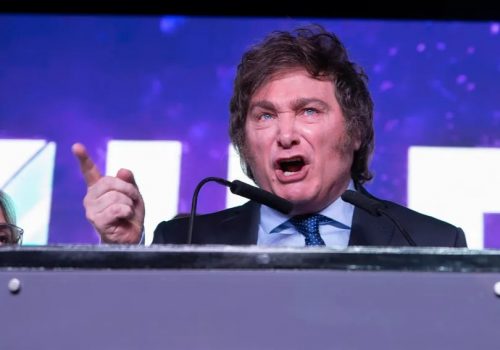 Sorpresiva victoria de Javier Milei en elecciones primarias en Argentina