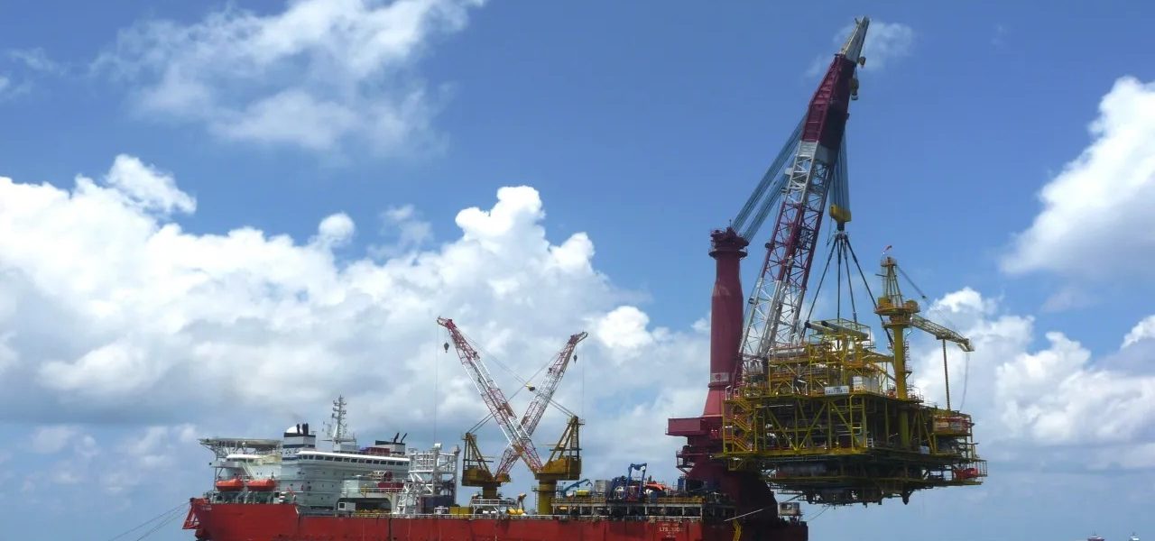 En riesgo de quiebra más de 30 pymes petroleras por adeudos con empresa malaya