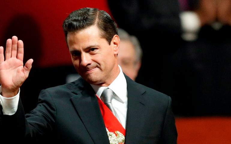 EPN encubrió sobornos a funcionarios con empresa parte del «apagón tecnológico»