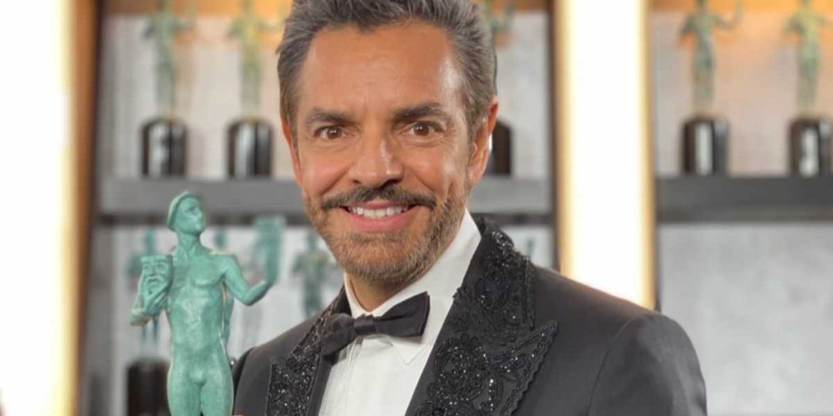 Mantienen sedado a Eugenio Derbez para que no sufra dolor, revela su hijo en entrevista