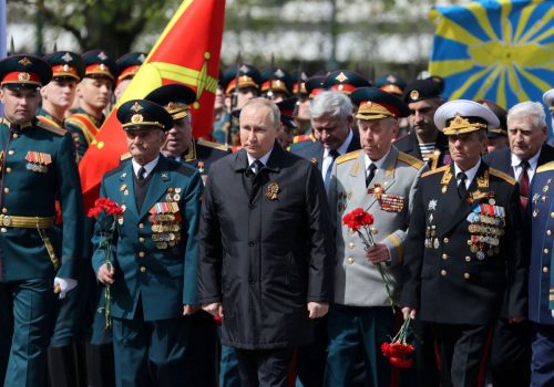 Putin se prepara para una guerra más drástica, con ley marcial y disuasión nuclear, advierte EEUU