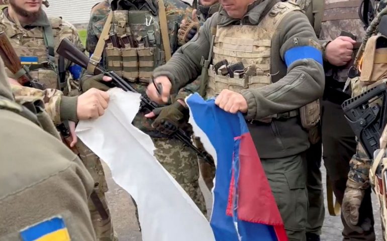Ucrania recupera terreno al este y sur