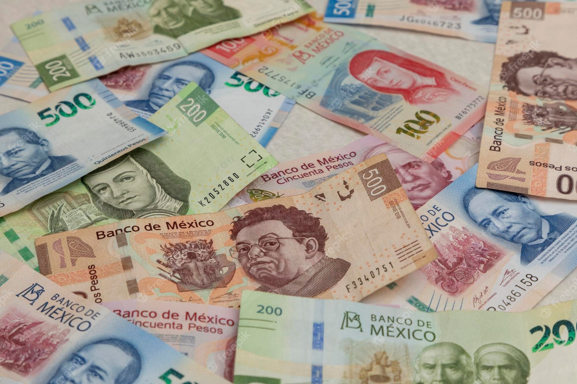 Billetes no transmiten enfermedades: revela estudio de la UNAM