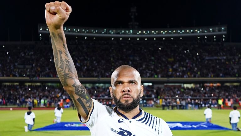 Dani Alves pudo haber jugado con el Cruz Azul meses atrás