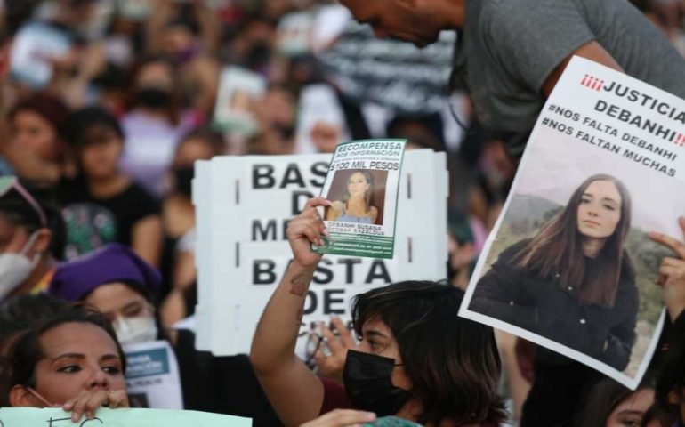 Tras feminicidio de Debanhi Escobar, marchan exigiendo justicia