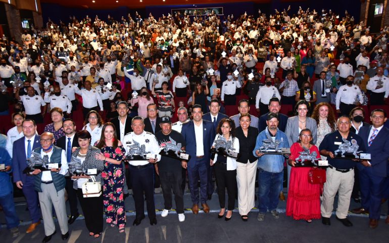 RECONOCEN COMPROMISO DE SERVIDORES PÚBLICOS QUE HACEN DEL MUNICIPIO DE AGUASCALIENTES UNA MEJOR CIUDAD