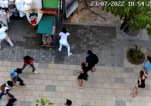 Tres lesionados y 7 detenidos deja balacera en Playa del Carmen