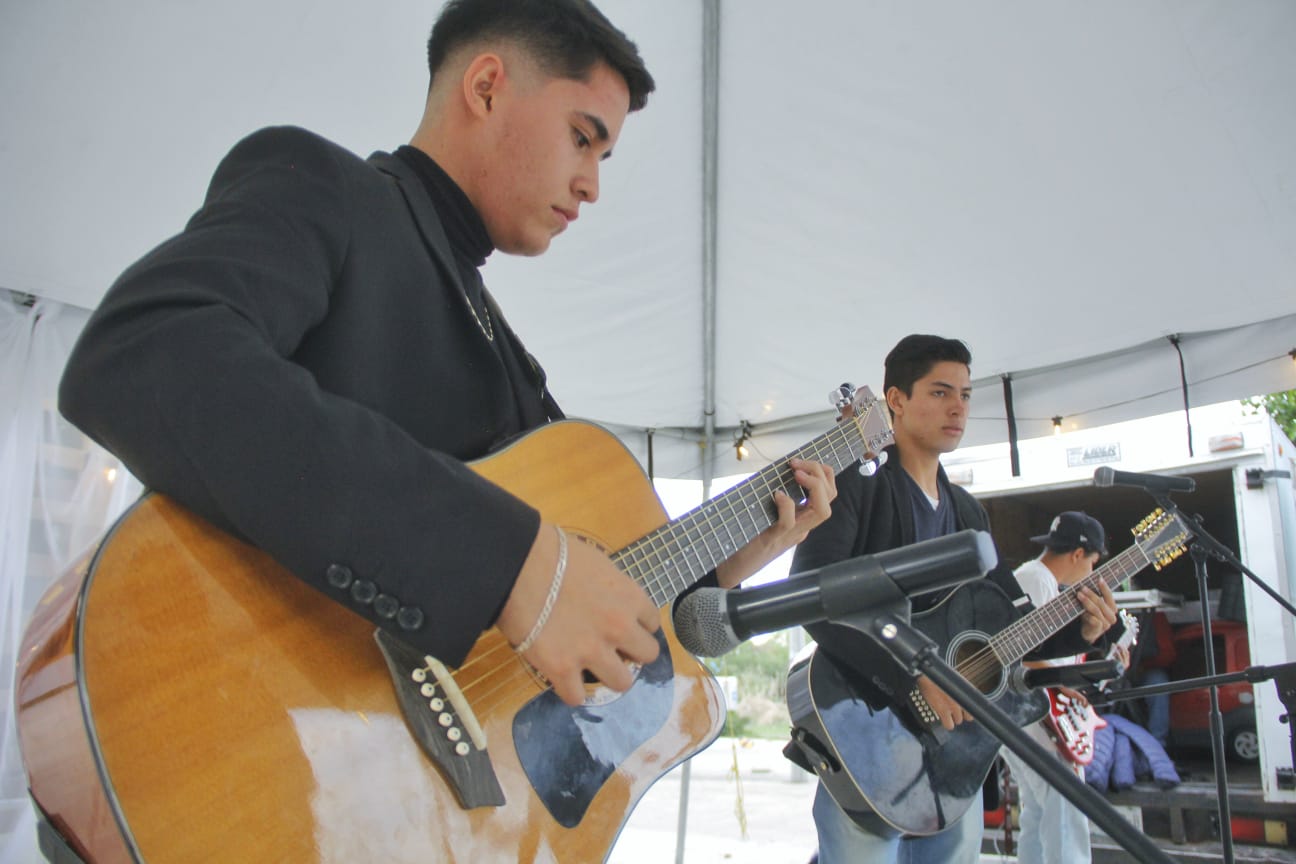 Exhibición de las escuelas deportivas en la Feria de los Chicahuales