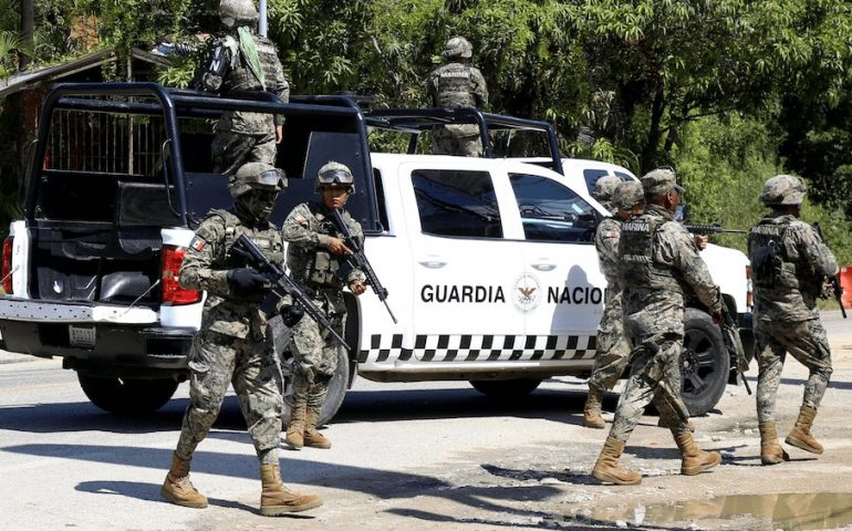 Asesinan a 4 personan e incendian un helicóptero en Tamasopo, San Luis Potosí