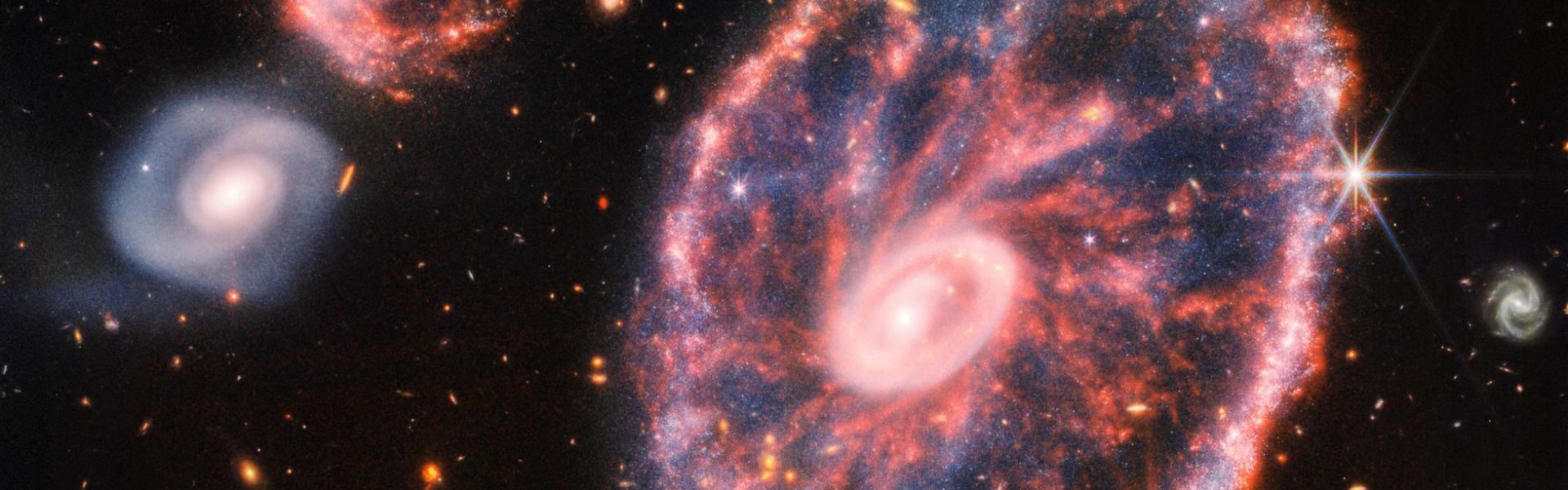 Magnifica la imagen de la galaxia Rueda de Carro captada por el telescopio James Webb