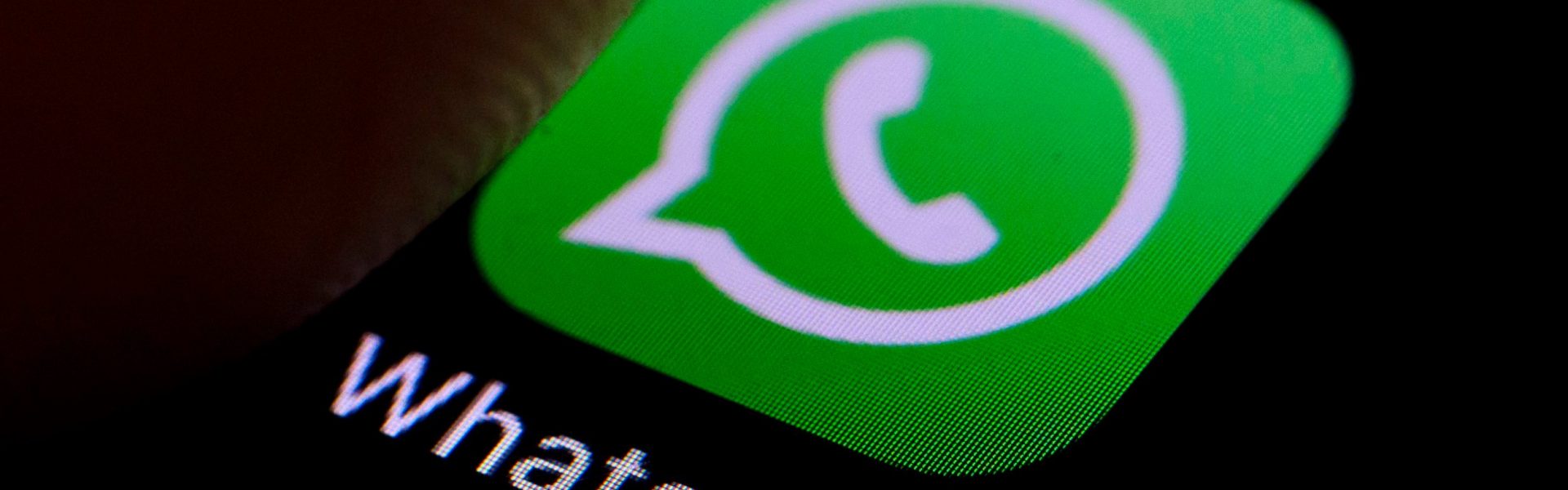 Ocultar en Linea, salir de grupos sin notificar y bloquear captura de pantalla, llegan nuevas funciones a WhatsApp