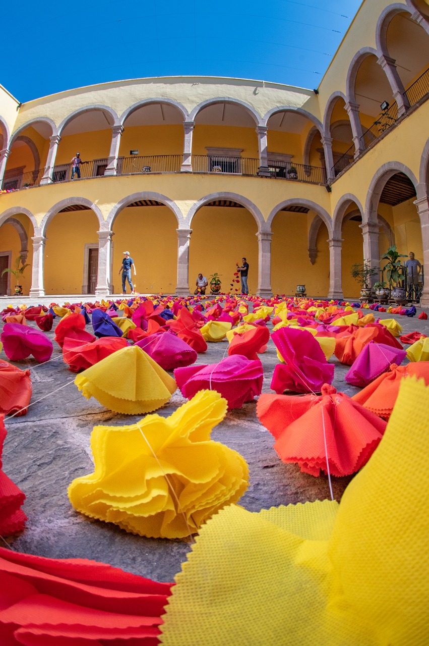 ICA invita a visitar a ofrenda de muertos en La Casa de la Cultura