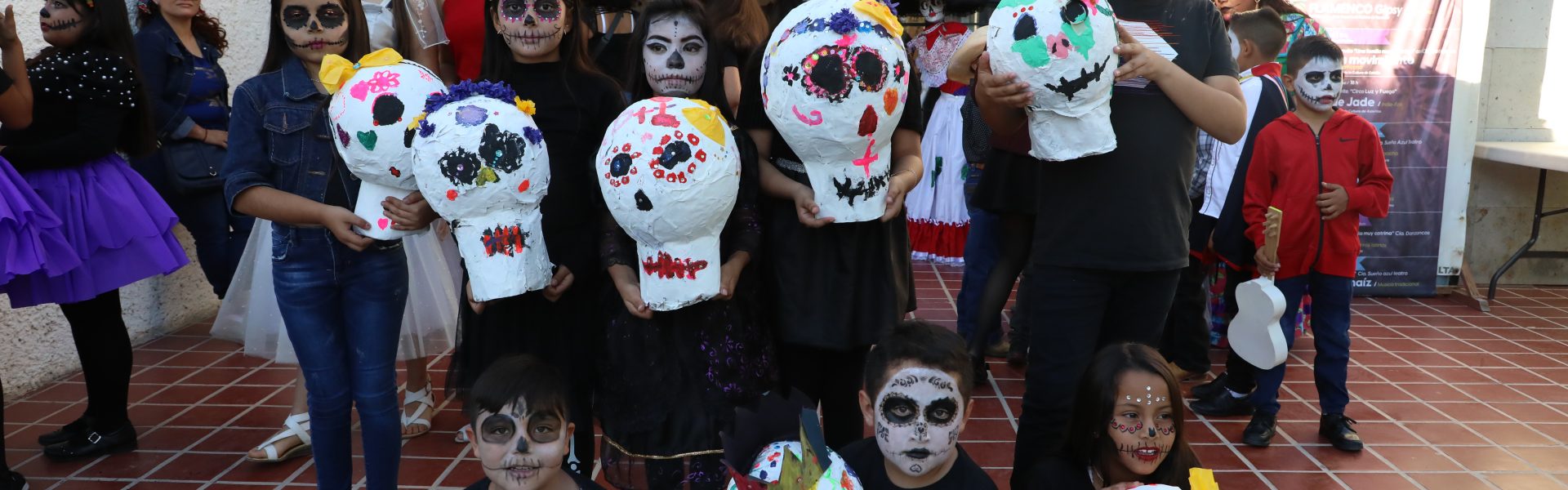 FAMILIAS DE LOS MUNICIPIOS DISFRUTARON EN GRANDE EL FESTIVAL CULTURAL DE CALAVERAS 2022