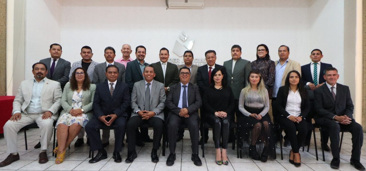 Sostiene Magistrado Presidente reunión plenaria con abogados/as litigantes