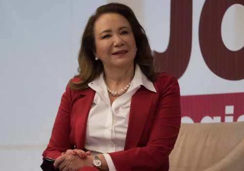 UNAM hace llamado de reportarse a involucrados por tesis de la ministra Yasmín Esquivel