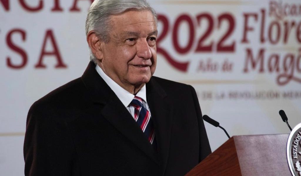 AMLO anuncia la restructuración del pago de deuda en 2025