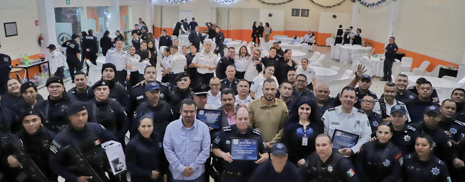 CELEBRAN EN JESÚS MARÍA EL DÍA DEL POLICÍA