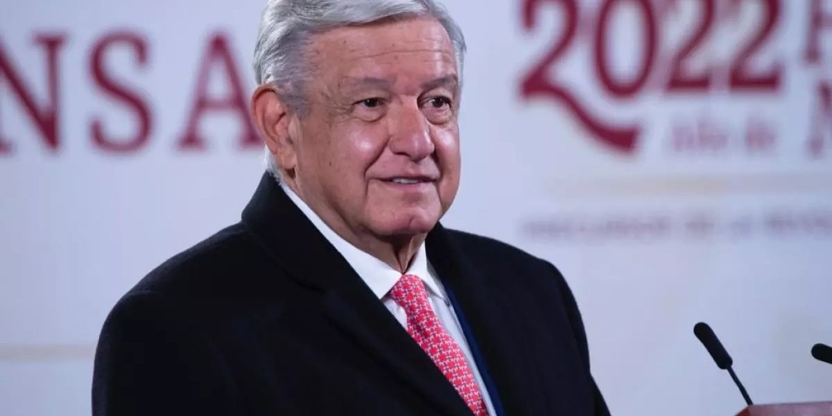 AMLO señala que continúan «en pausa» las relaciones con España