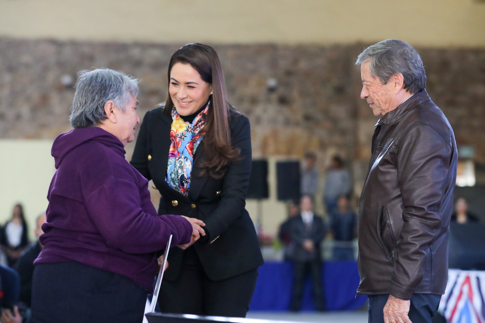 TERE JIMÉNEZ FORTALECERÁ SERVICIOS DE SALUD EN LAS COMUNIDADES