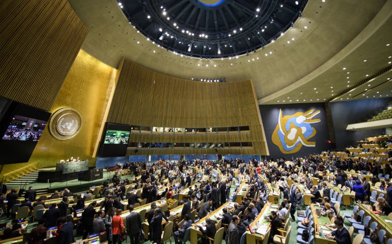 Asamblea en la ONU solicita «cese de hostilidades» de Rusia en Ucrania