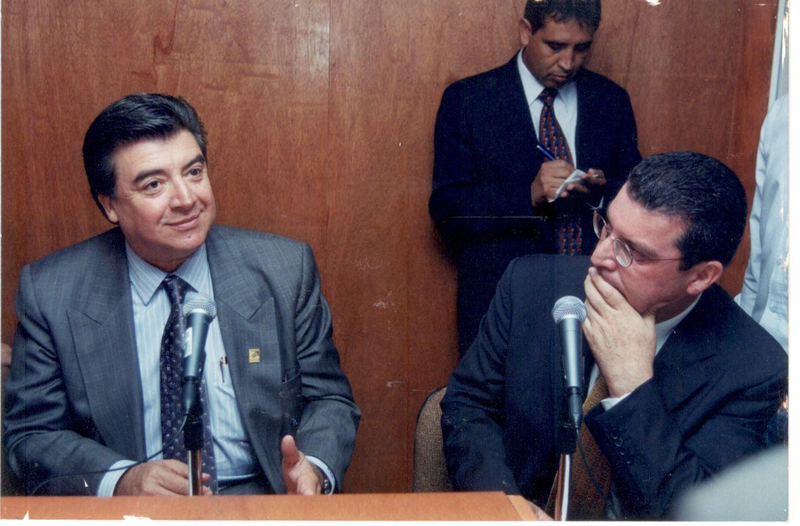 Don Felipe González un Hombre de Legado