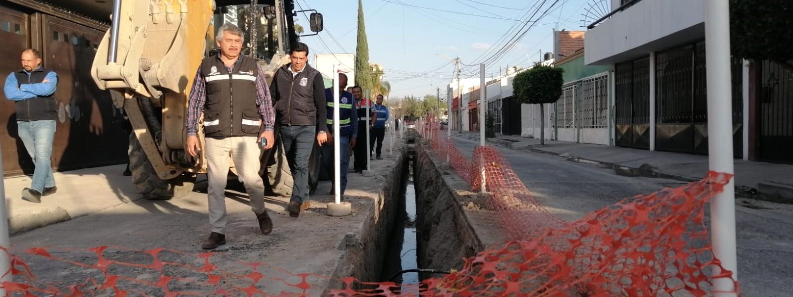 Rehabilita Veolia tuberías de alcantarillado sanitario en diversas colonias del municipio