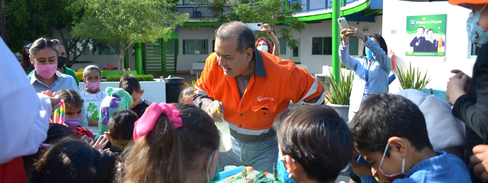 Invita Veolia a proteger el agua