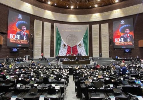 Modifican requisitos para ser diputado, ya se puede desde los 18 años