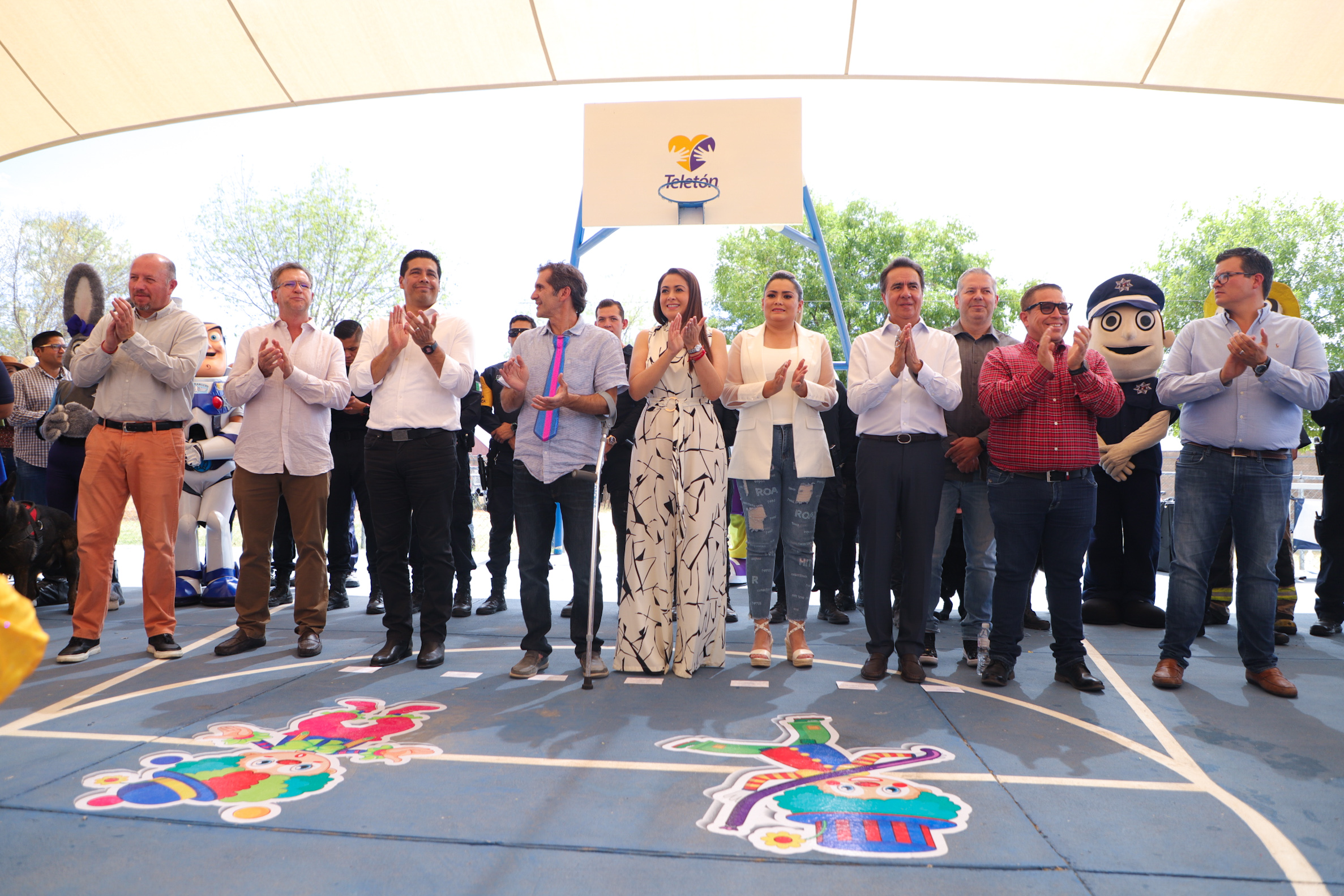 ENCABEZA TERE JIMÉNEZ EL FESTEJO DEL DÍA DEL NIÑO Y LA NIÑA EN EL CRIT AGUASCALIENTES