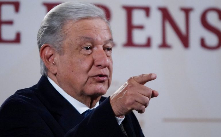 Reitera AMLO que en su gobierno no se permiten el influyentismo, el amiguismo ni el nepotismo
