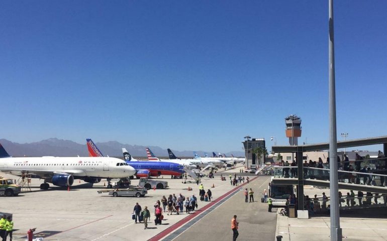 Sedena busca operar aeropuertos en Baja California Sur