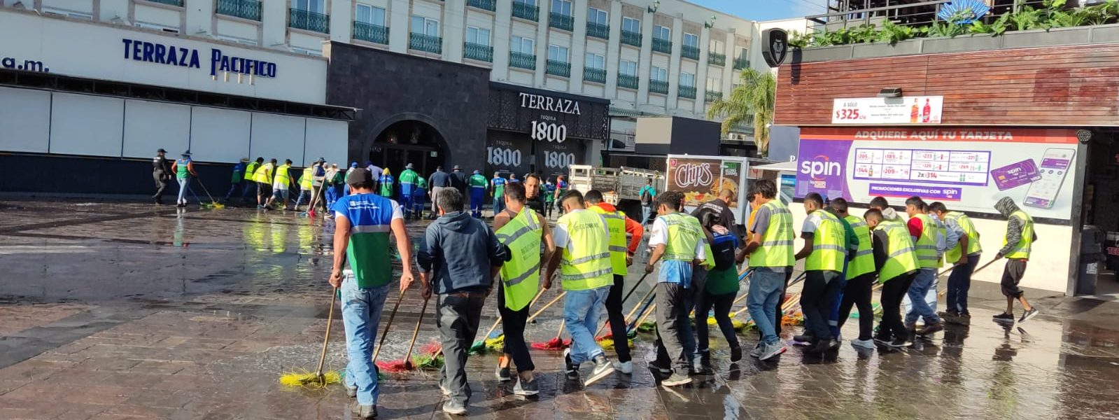 MÁS DE 700 DETENIDOS EN TEMPORADA DE FERIA PARTICIPARON EN ACTIVIDADES DE LIMPIA A TRAVÉS DEL SERVICIO COMUNITARIO