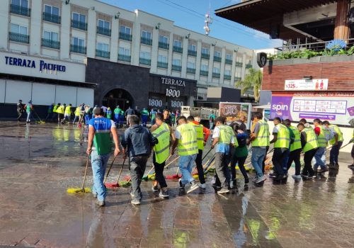 MÁS DE 700 DETENIDOS EN TEMPORADA DE FERIA PARTICIPARON EN ACTIVIDADES DE LIMPIA A TRAVÉS DEL SERVICIO COMUNITARIO