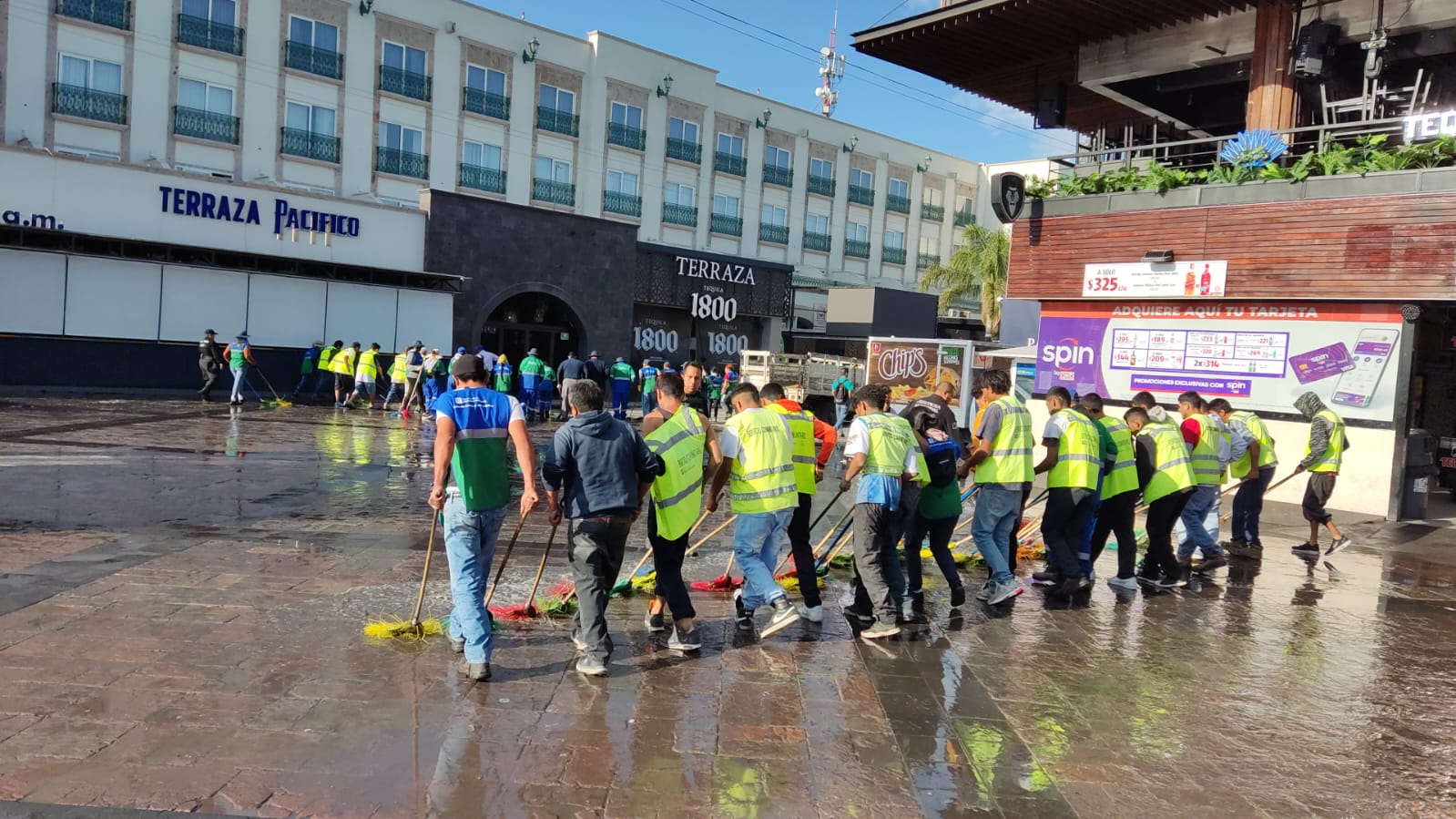 MÁS DE 700 DETENIDOS EN TEMPORADA DE FERIA PARTICIPARON EN ACTIVIDADES DE LIMPIA A TRAVÉS DEL SERVICIO COMUNITARIO