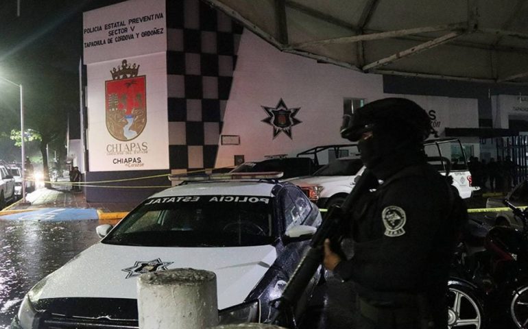 Con explosivos, grupo criminal ataca las instalaciones de la policia en Chiapas No se reportaron víctimas, informaron fuentes extraoficiales