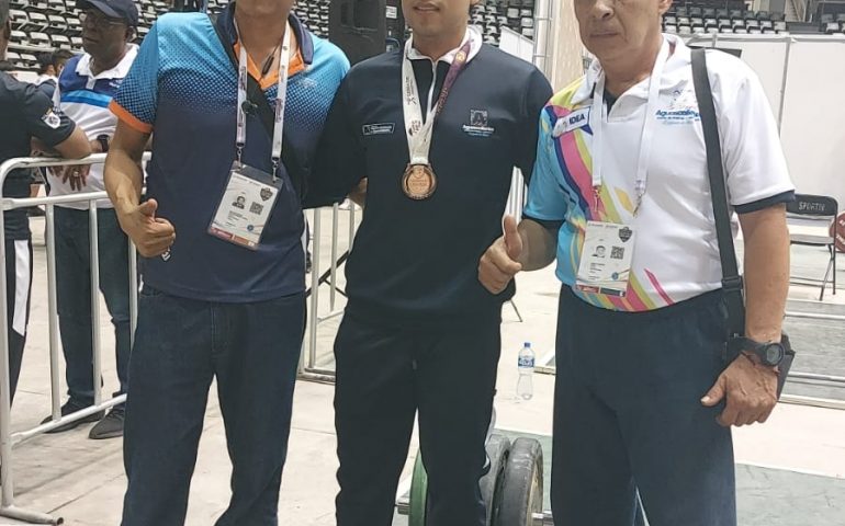 ATLETA DE AGUASCALIENTES CONSIGUE MEDALLA EN LEVANTAMIENTO DE PESAS EN LOS NACIONALES CONADE 2023