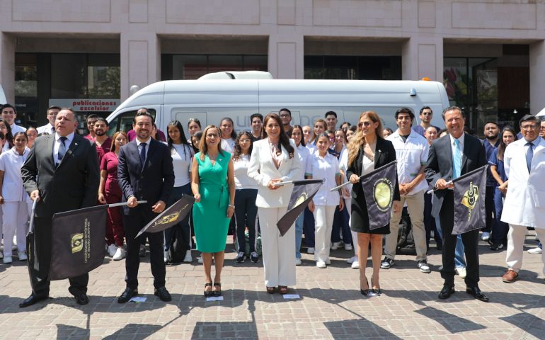 EN EL 50 ANIVERSARIO DE LA UAA, TERE JIMÉNEZ RECONOCE SUS APORTACIONES AL DESARROLLO DE AGUASCALIENTES