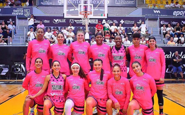 GRAN ESPECTÁCULO EL QUE SE VIVIÓ EN EL JUEGO DE ESTRELLAS DE LA LIGA FEMENIL DE BASQUETBOL