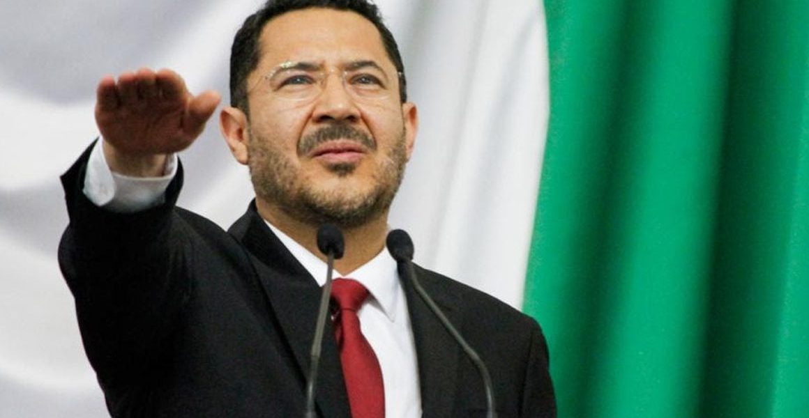 Llega Martí Batres como jefe de gobierno a la CDMX
