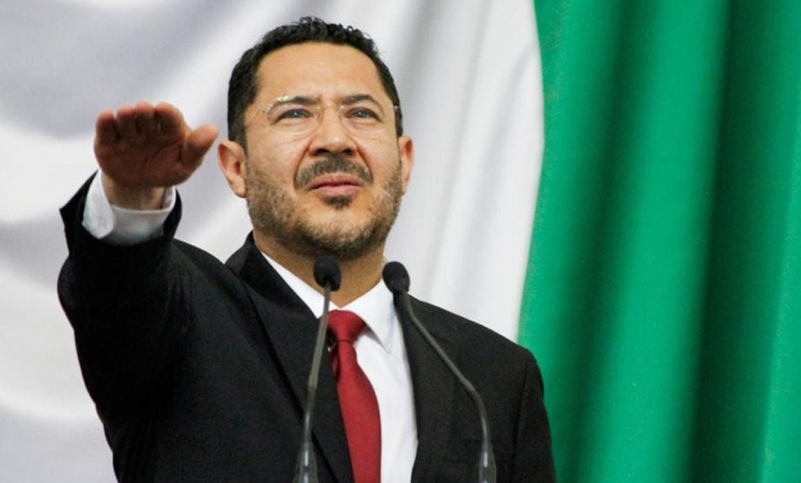 Llega Martí Batres como jefe de gobierno a la CDMX