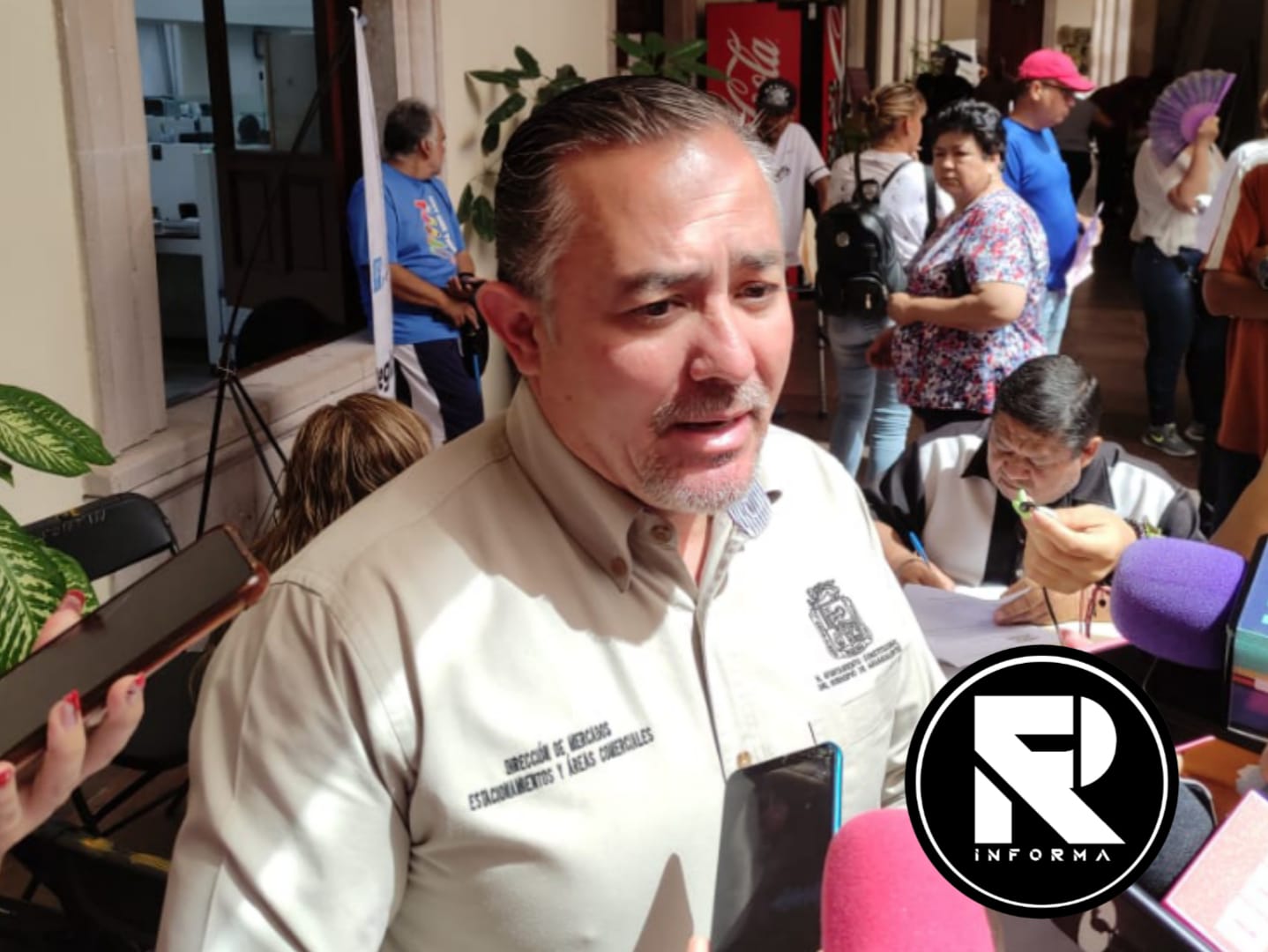 ¿EL CALOR AFECTA A LOS TIANGUEROS?