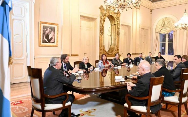 ESTABLECE ACUERDOS BILATERALES TOÑO MARTIN DEL CAMPO CON PRESDIENTE Y LEGISLADORES ARGENTINOS