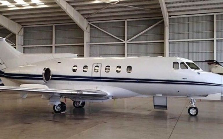 Roban avión valuado en 750 millones en AICM
