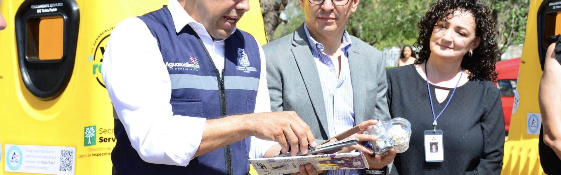 RECIBE MUNICIPIO DE AGUASCALIENTES CONTENEDORES TIPO IGLÚ PARA RECICLAJE DE ENVASES TETRA PAK
