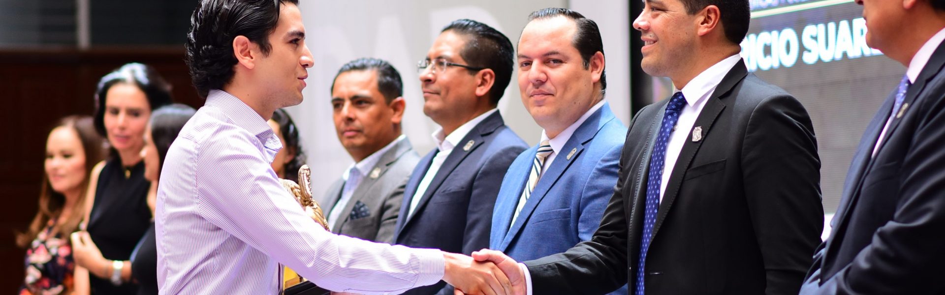 PREMIA MUNICIPIO DE AGUASCALIENTES A JÓVENES DESTACADOS EN EL ÁMBITO DEPORTIVO, CULTURAL, SOCIAL, CIENTÍFICO Y ACADÉMICO