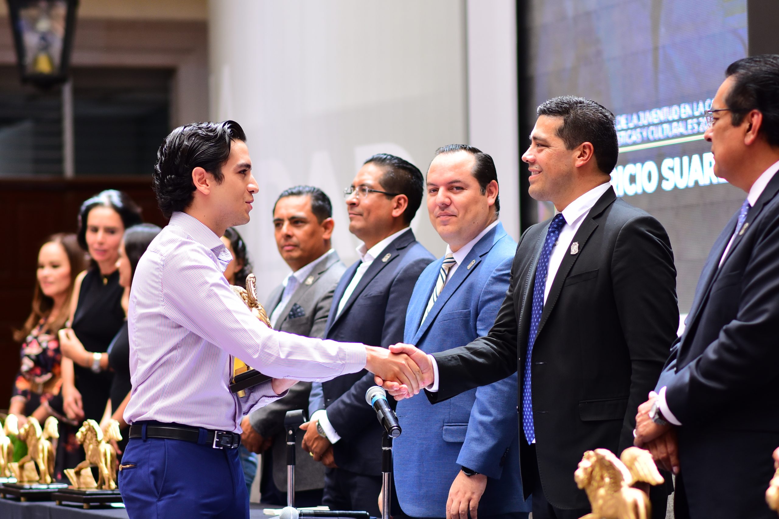 PREMIA MUNICIPIO DE AGUASCALIENTES A JÓVENES DESTACADOS EN EL ÁMBITO DEPORTIVO, CULTURAL, SOCIAL, CIENTÍFICO Y ACADÉMICO